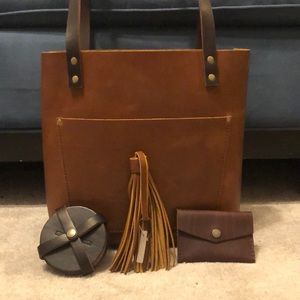 Portland Leather Goods Med Honey Tote + 3 Littles